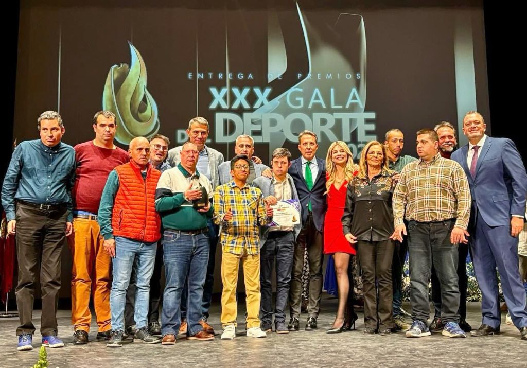 El Equipo De F Tbol Sala Apandis Pe A Madridista Ciudad Del Sol